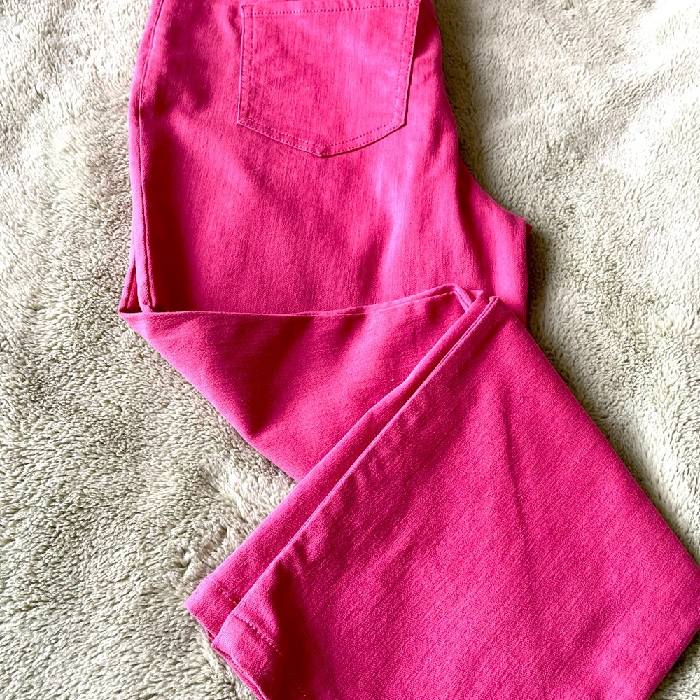 Petite size 12 pine no jeans. Alia. Low rise.